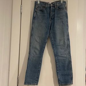RE/DONE Straight Leg Jeans in Trucker Wash